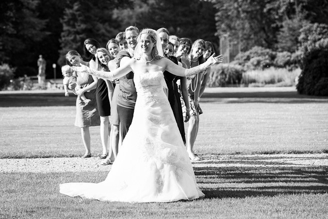 lustiges Gruppenfoto Hochzeit Frauen
