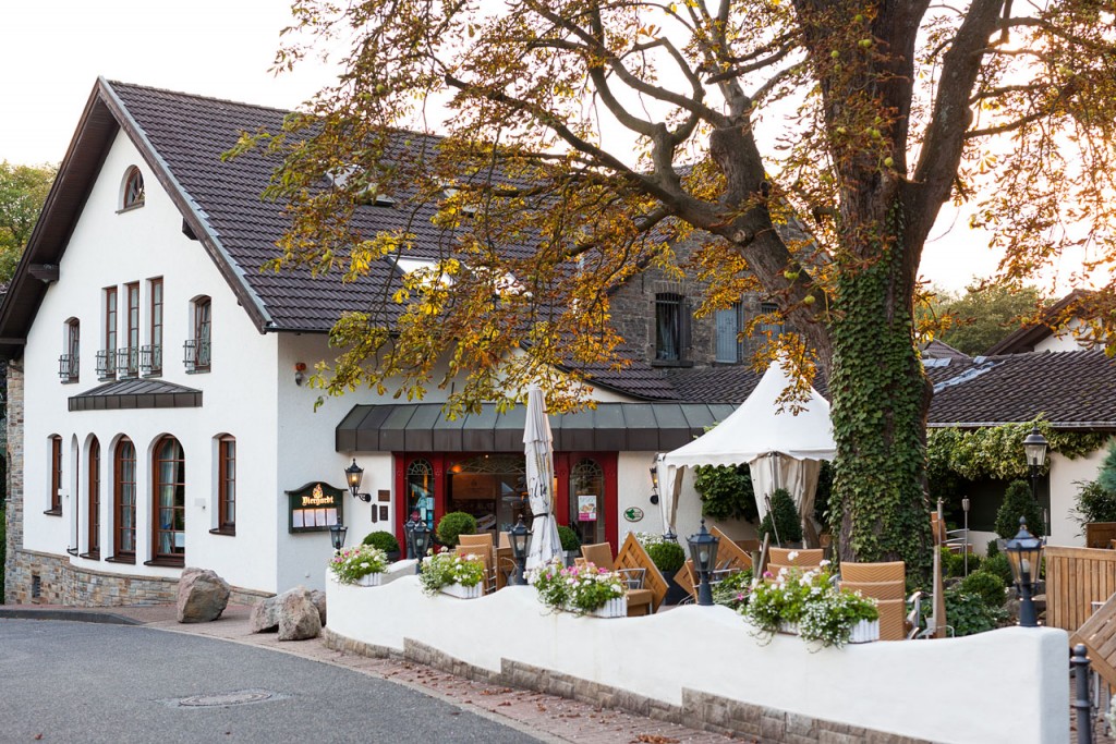 Hochzeitslocation Ruhrgebiet Diergardt Hattingen Außenbekreich