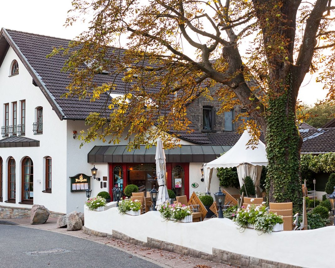 Hochzeitslocation Ruhrgebiet Diergardt Hattingen Außenbekreich