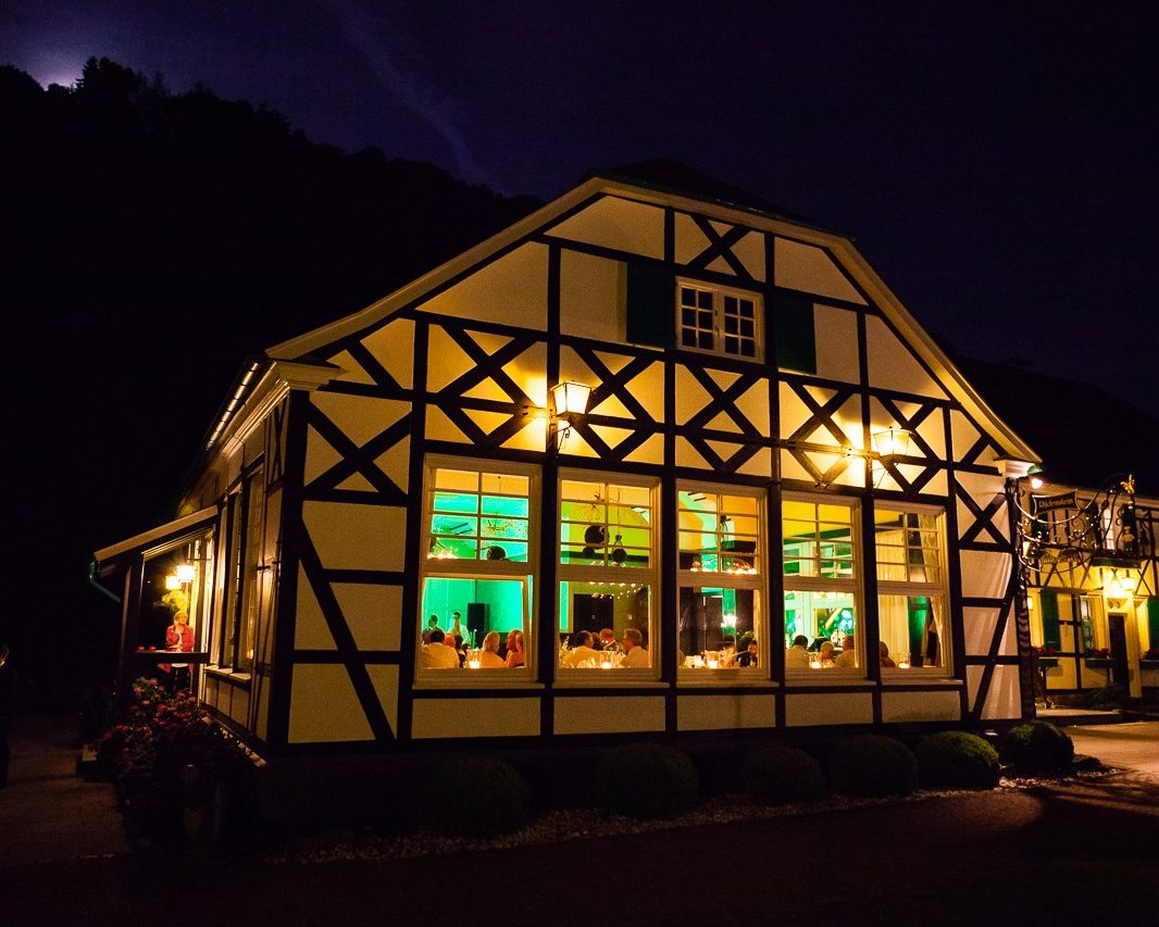 hochzeit gaststaette ruedenstein solingen bergisches land