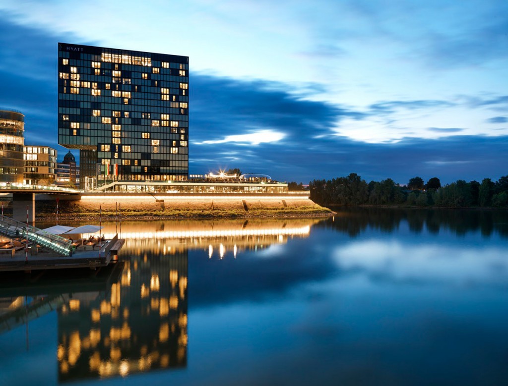 hyatt medienhafen aussen