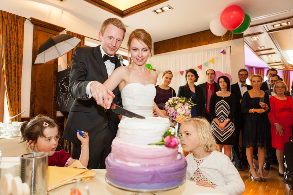 torte borgböhmer bochum hochzeit anschneiden