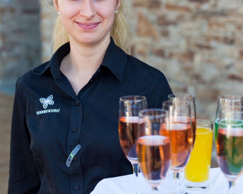 haus opherdicke rohrmeisterei hochzeit servicepersonal getränke