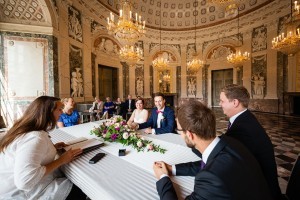 düsseldorf schloss benrath hochzeit kuppelsaal