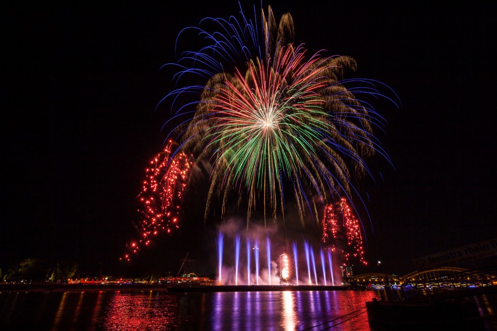 feuerwerk canon 11-24mm