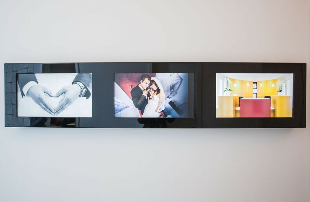 Fotostudio mit Monitoren bei Fotograf Malte Reiter