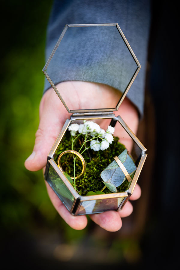 hochzeit 2022 trotz corona planen ringe zum heiraten